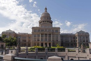 43_Das Capitol in Austin, Texas ist grösser als dasjenige in Washington         