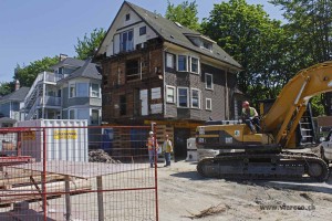 51_So wird ein historisch wertvolles Haus in Vancouver verschoben